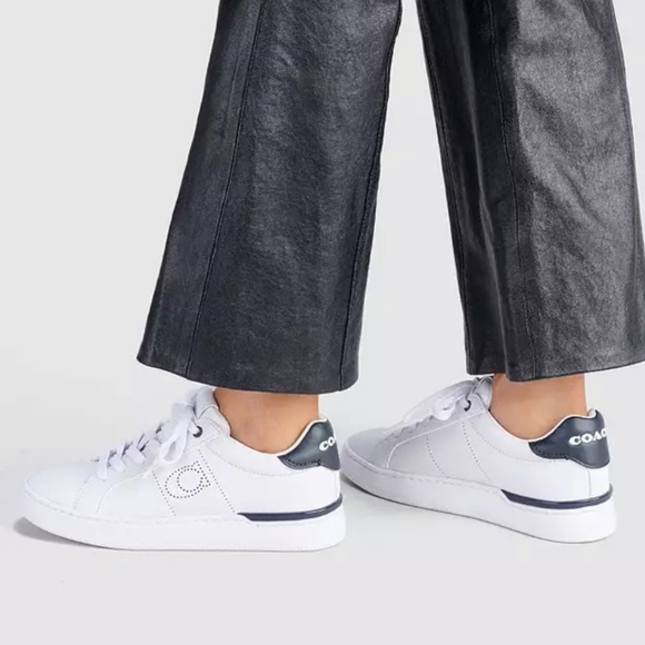 Brand new! Women’s Coach Sneakers - Picture 1 of 5